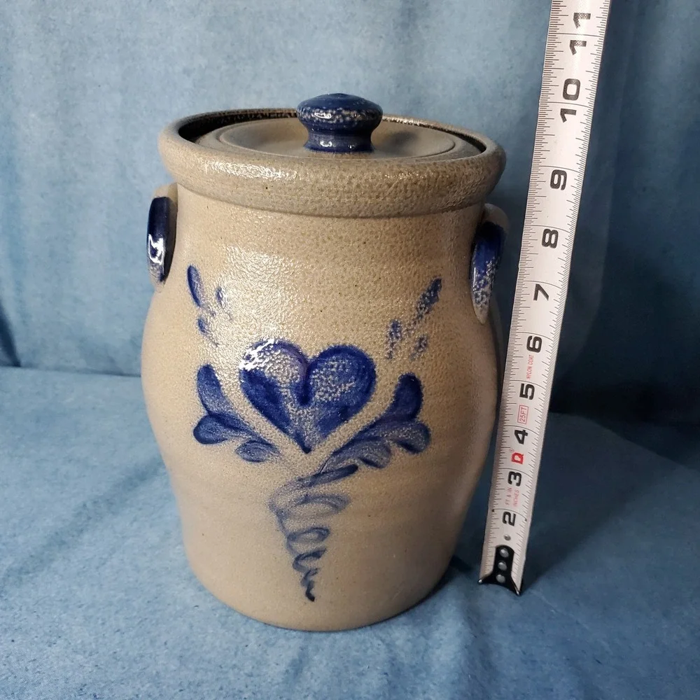 Vintage Rowe Pottery Works Salt Glaze Canister Crock w/Lid Blue Heart Motif 1999